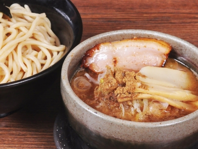 旨みを凝縮！特濃つけ麺！　780円（税込）