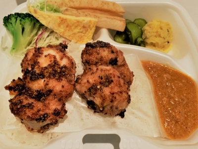 大きなチキンがごろっ！ハニーマスタードチキン弁当　600円（税込）