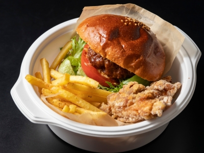 人気メニューがセットに☆「AWAKEバーガーBOX」ランチ 850円（税込）/カフェ・ディナー 850円（税別）
