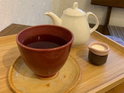 老舗茶屋から仕入れるこだわりの茶葉♪「紅茶（アールグレイ）」　700円(税込)