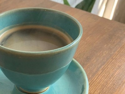 すっきり上質な酸味 「スペシャリティーコーヒー中浅煎り」　700円(税込)