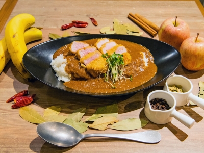 熟成とんかつのヒレカツカリー　1,050円（税込）