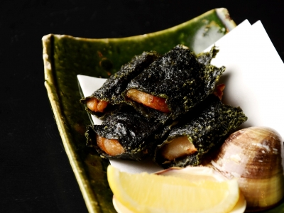 香ばしさがたまらない！ はまぐりの磯辺揚げ　1,058円（税込）