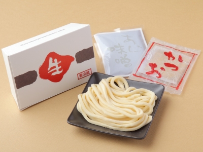 味噌煮込うどん【生めん】1食入　540円（税込）
