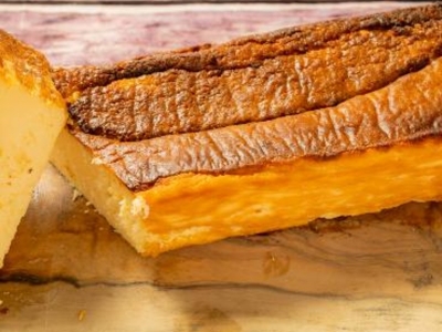 バスク風チーズケーキ　2,160円（税込）