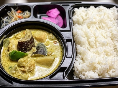 グリーンカレー　650円（税込）