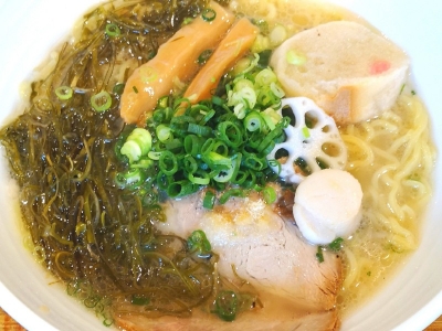 ホタテ塩昆布ラーメン　900円（税込）