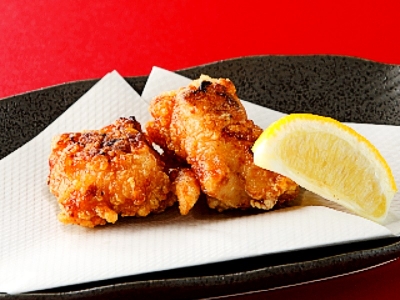 いしる鶏唐揚げ（4個）　600円（税込）