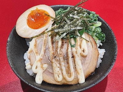 炙り焼豚マヨめし　350円（税込）