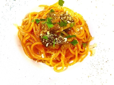 イタリア産完熟トマトと揚げ茄子のアラビアータ　971円（税込）