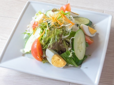 ナマステサラダ　480円（税込）