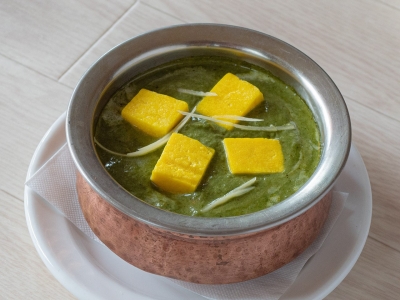 サグパニールカレー　850円（税込）