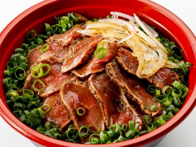 馬タタキ丼　1,500円（税込）