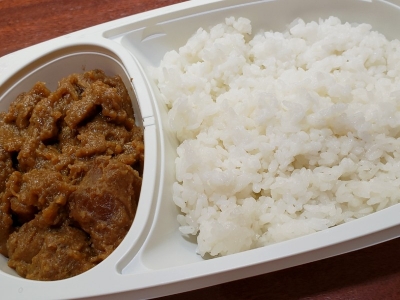 すじカレーライス　648円（税込）