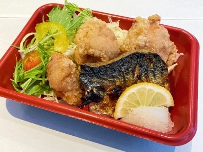 とり唐揚げと焼きサバ　650円（税込）