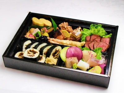 法要弁当　5000円～8000円 （税込）（2日前までの要予約）