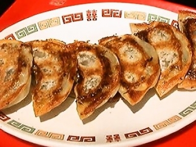 餃子6個　550円（税込）