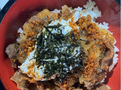 タン煮込み丼　1,150円（税込）