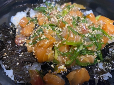 海鮮ユッケ丼　1,200円（税込）