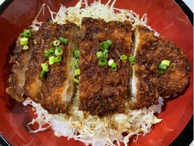 ソースカツ丼　1,250円（税込）