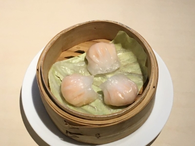 海老蒸し餃子（3個） 620円（税込）