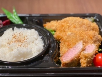 三元豚ヒレカツ弁当　1,000円（税込）