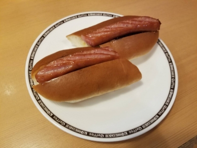 ホットドッグ　450円（税込）