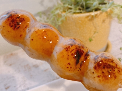 玄米団子各種　110～190円（税込）※味噌汁付き（プラス100円）