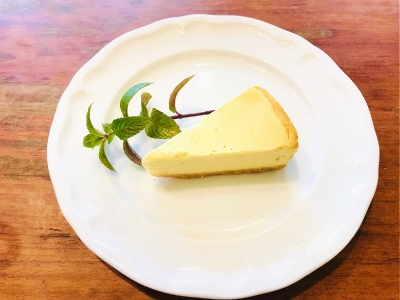 チーズケーキ　 450円（税込）