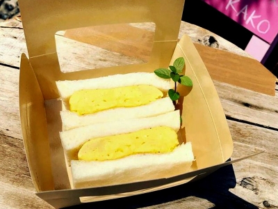 厚焼きオムレツサンド　500円（税込）