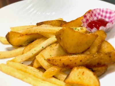 コンソメポテトフライ　500円（税込）