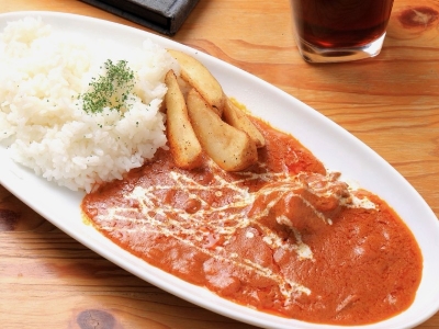 チキンカレー　880円（税込）