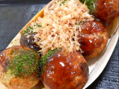 タコ焼き（6個入り）450円（税込）