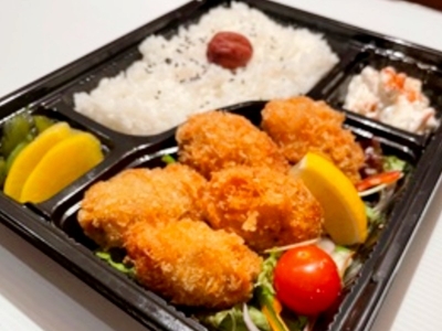 倉橋産・牡蠣フライ弁当　860円～（税込）