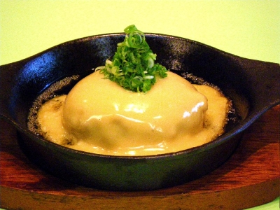 鰯のハンバーグ　１人前　1,200円（税込）＜前日までに要予約＞ 