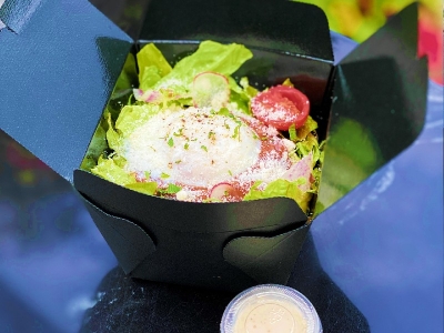 生野菜たっぷりピり辛タコライス  900円（税込）