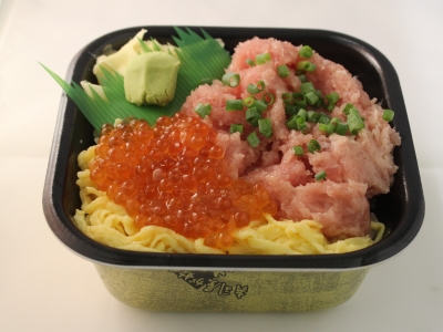 イクラネギトロ丼 並盛　540円（税込）