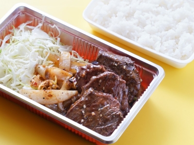 ハラミ焼肉弁当　700円（税込）