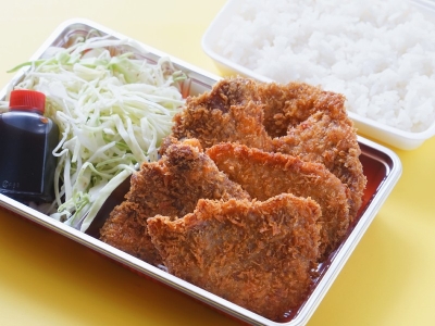 ヘレカツ弁当　600円（税込）