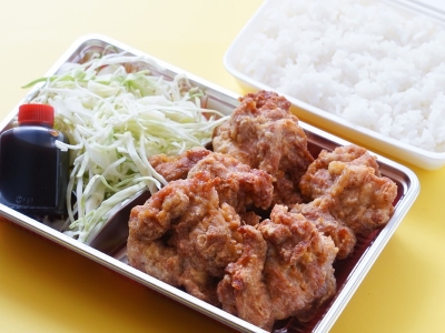 からあげ弁当　500円（税込）