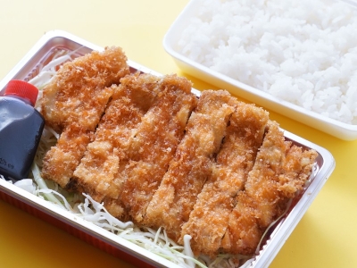 トンカツ弁当　600円（税込）