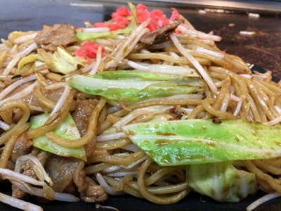 焼きそば　756円（税込）