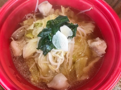 もつ鍋カップ　500円（税込）