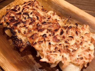 桜エビタルタル炙り餃子　638円（税込）