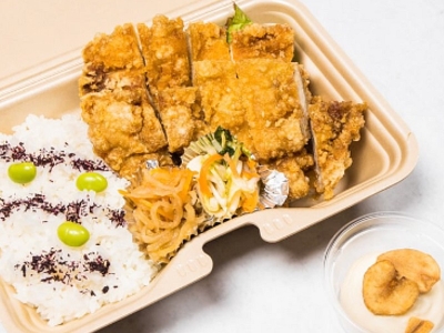 鶏の唐揚げガーリックマヨネーズ弁当　850円（税込）