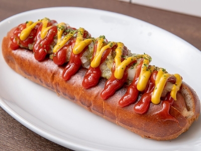 【ホットドッグ】ホットドッグ　780円（税込）