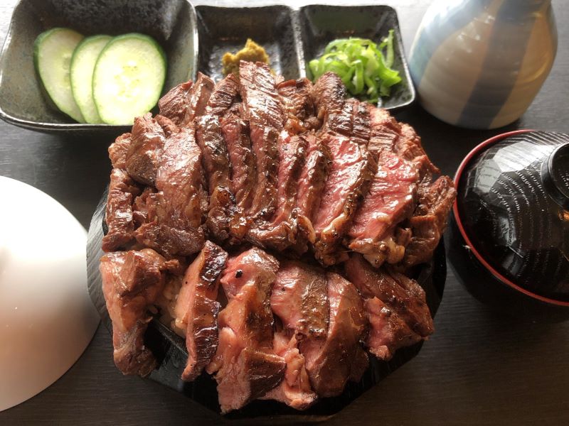 焼肉 やくやく亭